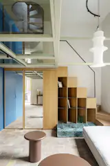 A Glass-Floor Mezzanine Shatters Conventions in This Reworked Rome Apartment - Photo 4 of 16 - 