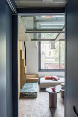 A Glass-Floor Mezzanine Shatters Conventions in This Reworked Rome Apartment - Photo 3 of 16 - 