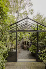 It Might Have a Thatched Roof, but This $2M German Cottage Isn’t Traditional - Photo 14 of 15 -