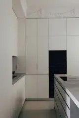 Photographer and Writer Emma Sepúlveda’s Spanish Apartment Lets the Artwork Talk - Photo 9 of 15 - 