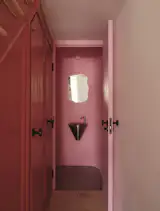 The Inspiration for This Trippy London Home? Anything but Architecture - Photo 17 of 17 - 