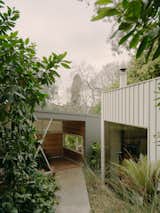 An Expansion Preserves What Makes This Brisbane Midcentury So Renowned