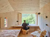 This Tiny Cabin in Spain Is Pretty Impressive for a Student Project - Photo 6 of 14 - 