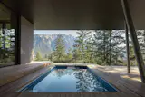 The Outdoor Conversation Pit at This British Columbia Home Will Give You Something to Talk About - Photo 6 of 14 - 