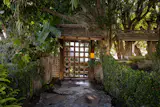 Kendrick Bangs Kellogg Reimagined This $4.5M San Diego Home for a Pair of Artists - Photo 14 of 15 - 