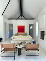 If You Dream of Desert Minimalism, Here’s a $995K Marfa Getaway - Photo 9 of 12 -