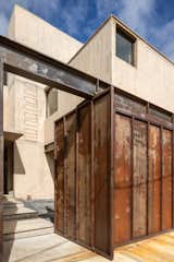 A Mother and Daughter’s Concrete Home in Mexico Takes Some Unexpected Turns