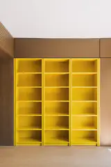 A Pink Stair Punctuates a Family’s Renovated 720-Square-Foot Madrid Apartment - Photo 12 of 15 - 