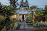 The Spaceship Home From “Portlandia” Just Landed on the Market for $975K
