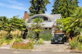 The Spaceship Home From “Portlandia” Just Landed on the Market for $975K