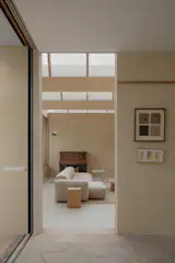 A Sawtooth Roof With Skylights Caps the Living Space of This Melbourne Home - Photo 13 of 19 - 