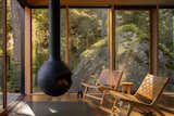 Corbusier and Thoreau Inspired This 400-Square-Foot Washington Retreat