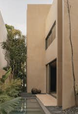 Dramatic Curves Define This Sculptural Tulum Home Seeking $1.6M