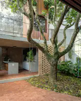 Two Straight-Forward Changes Make This Family Home in Brazil Exceptionally Airy - Photo 7 of 17 - 
