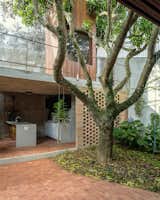 Two Straight-Forward Changes Make This Family Home in Brazil Exceptionally Airy