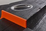 The charred wenge resembles yakisugi.