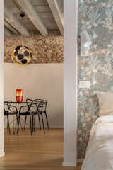 Round Wall Studio