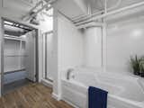 Tub and Walk-in Closet