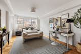  Photo 8 of 10 in Expansive Manhattan Co-Op with Panoramic Skyline Views Lists for $2.25M in New York City by CompassCa