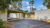 A Midcentury-Modern Home in Palm Desert Is Preserved to a T