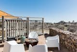 Fire pit, gabion fencing