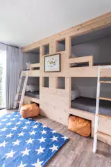 Modern Bunk Room