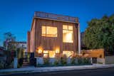 A Redwood-Clad Residence Asks $2.8 Million in Venice, California - Photo 9 of 9 - 