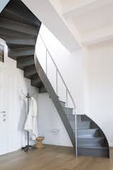 Metal Serpentine Staircase 1 