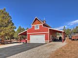 Spruce Lane Barn/garage Big Bear city