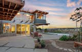 Stunning Canyon and Golf Course Views!