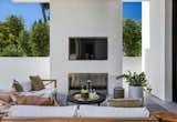 Outdoor fireplace arrangement