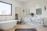 Freestanding bathtub and double vanity combo