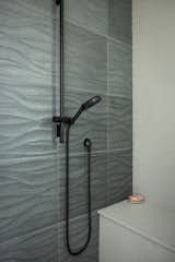 Guest Shower