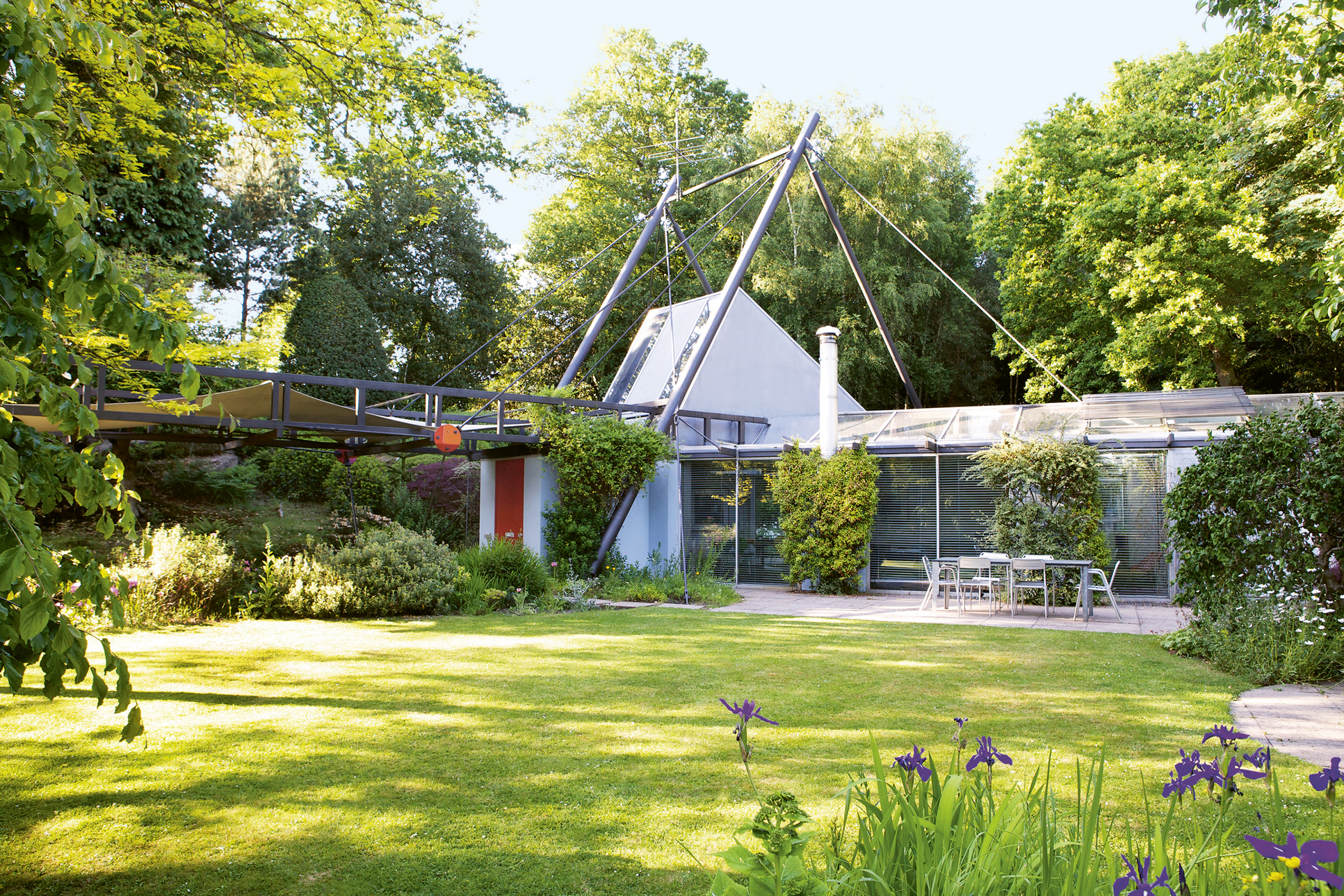 Photo 1 Of 11 In 10 Wildly Innovative U K Homes Of The 20th Century   Original 