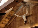 Profile of cabin ceiling with installed longhorn