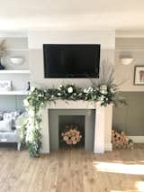 Spring mantle arrangement