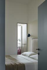 Two Outdated Flats Become One ’80s-Inspired Apartment in Milan - Photo 15 of 15 - 