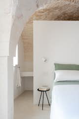 A Refined and Delicate Renovation Primes a Historic Puglia Apartment - Photo 10 of 17 - 