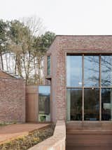 Exterior, Brick Siding Material, Green Roof Material, House Building Type, Wood Siding Material, and Flat RoofLine  Photo 7 of 15 in House Hh by a2o architecten