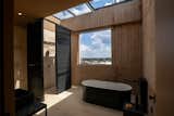 Pent-House Main Bathroom with a retractable glass roof