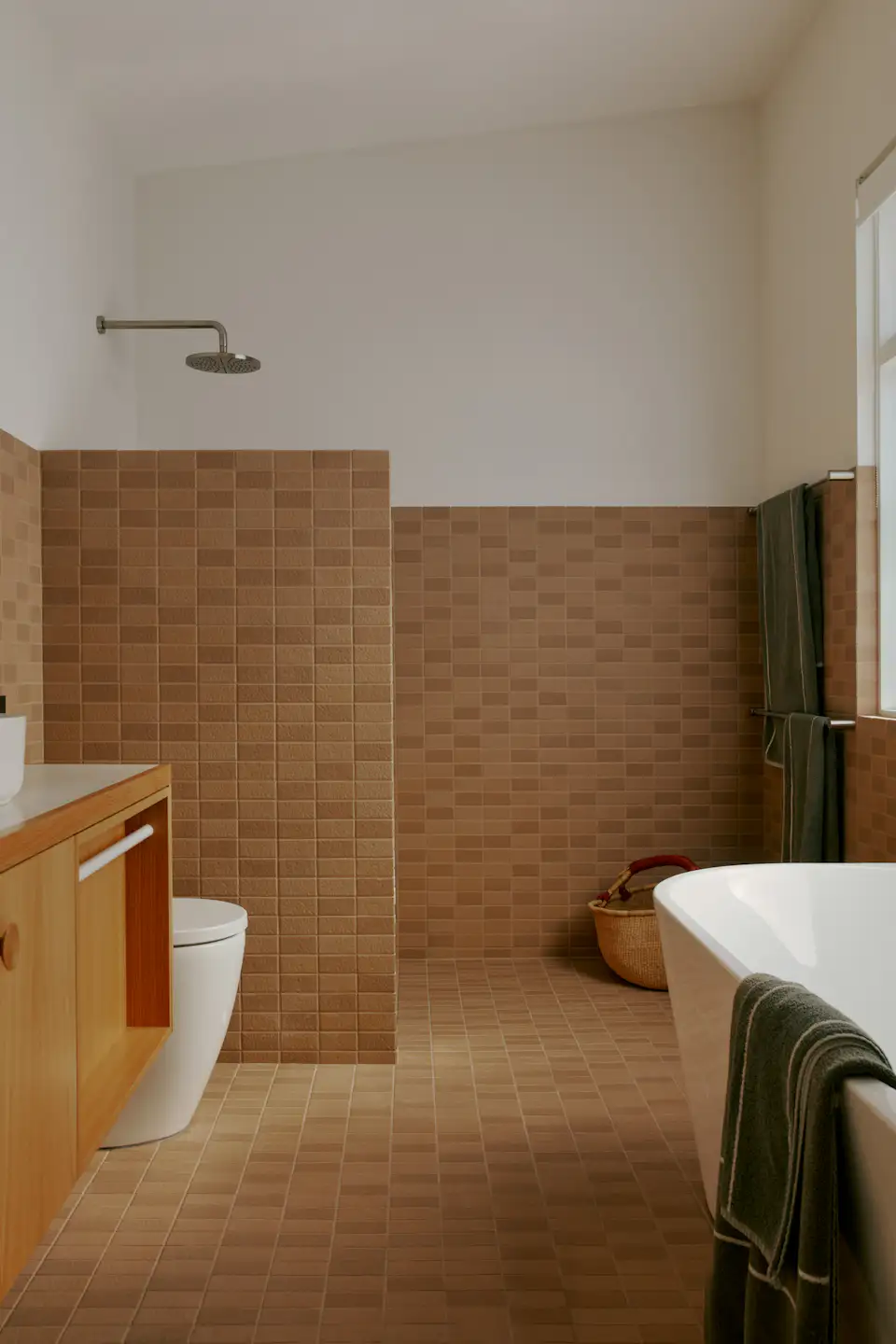 Photo 18 of 21 in Before & After: In Australia, a Tumbledown Midcentury ...