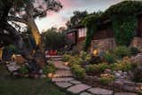 Rustic Santa Barbara backyard - Yard design by Yardzen, Installation by EcoLawn SB