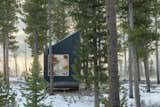 A Net-Zero Micro Cabin in Colorado Makes a Big Statement About Construction Waste - Photo 5 of 12 - 