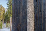 A Net-Zero Micro Cabin in Colorado Makes a Big Statement About Construction Waste - Photo 12 of 12 - 