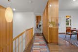 Entry/Stairwell