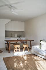 Guest Studio - kitchen / dining / living