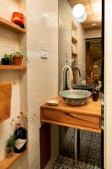 Bathroom vanity