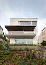 Exterior and House Building Type  Photo 19 of 23 in Villa in Budapest by Luca Mudry