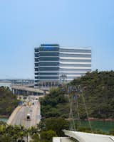  Photo 3 of 9 in CaiNiao Smart Gateway, a new logistic hub in Hong Kong by Aedas