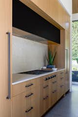minimal kitchen layout with built-in refrigerator 